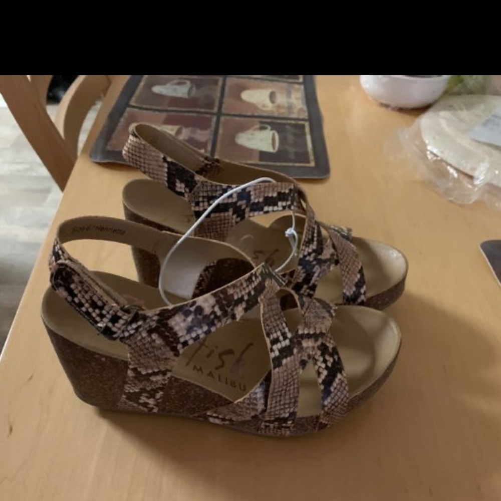 Leopard heels